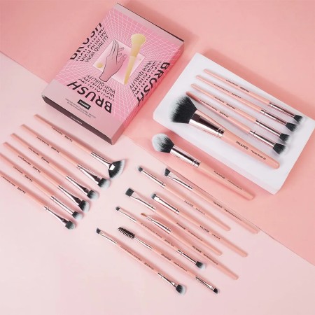 MAANGE 15Pcs Makeup Brushes Set